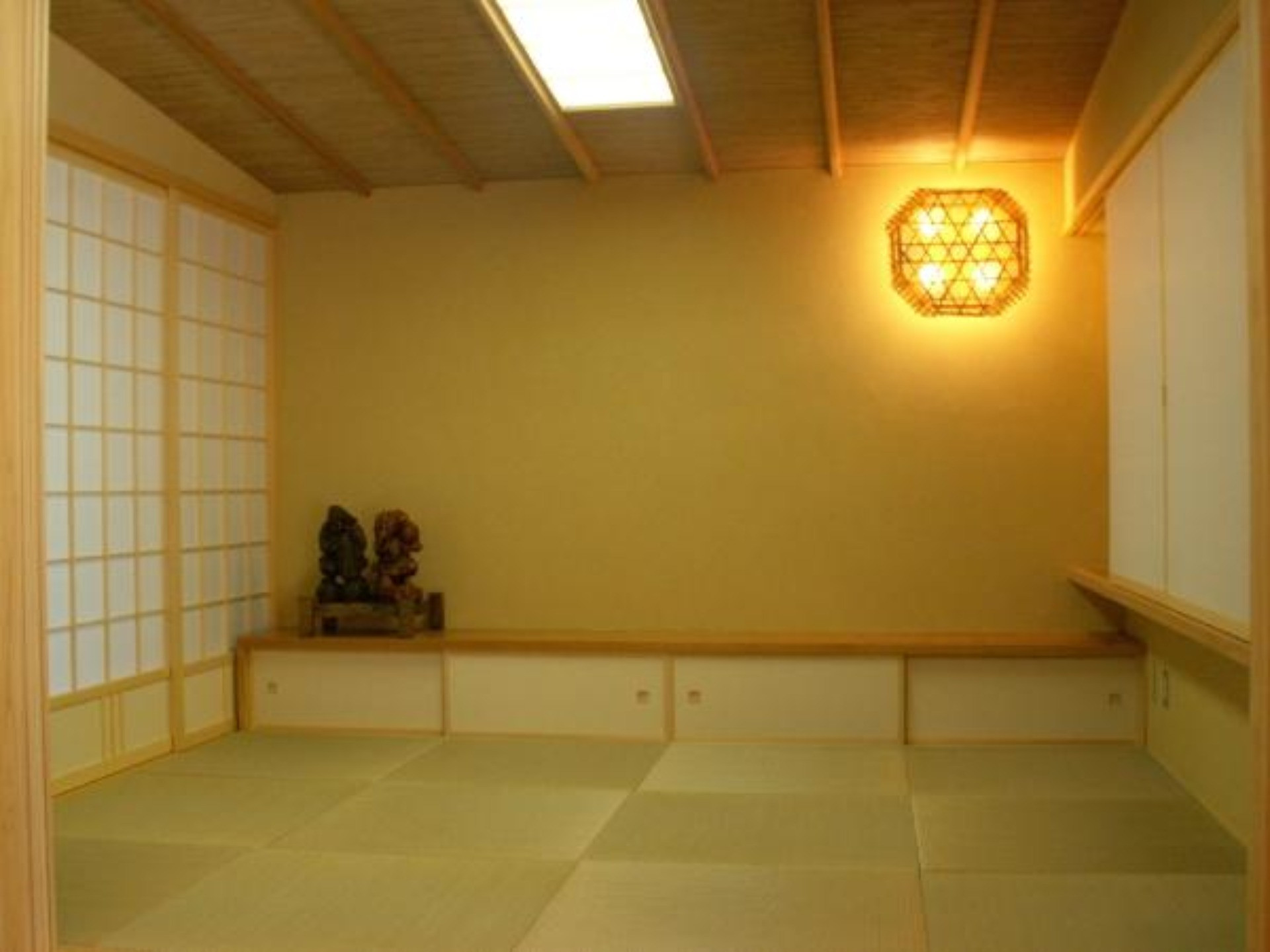 畳は古くから日本にある優れた床材です！！